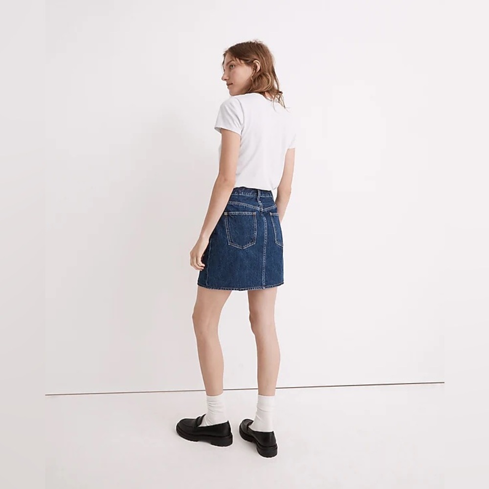 Madewell Denim High-Waist Straight Mini Skirt in Sunberry Wash - Size 25 - NWT!! - Picture 2 of 8